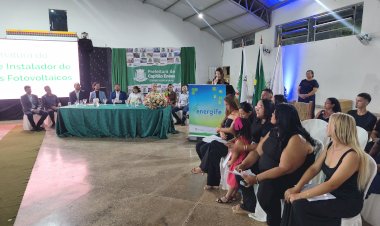 Prefeitura de Capitão Enéas fortalece a qualificação profissional com formatura de instaladores de sistemas fotovoltaicos