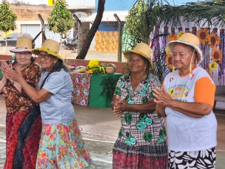 O clima das tradições juninas tomou conta do Serviço de Convivência e Fortalecimento de Vínculos do Centro.
