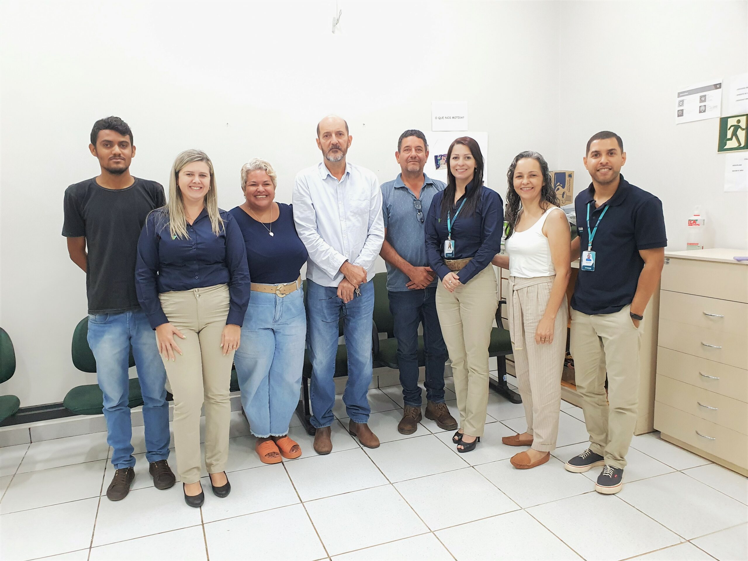 PARCERIA ENTRE MUNICÍPIO E BANCO SICOOB CREDINOR TRARÁ BENEFÍCIOS PARA OS ALUNOS DA EDUCAÇÃO MUNICIPAL